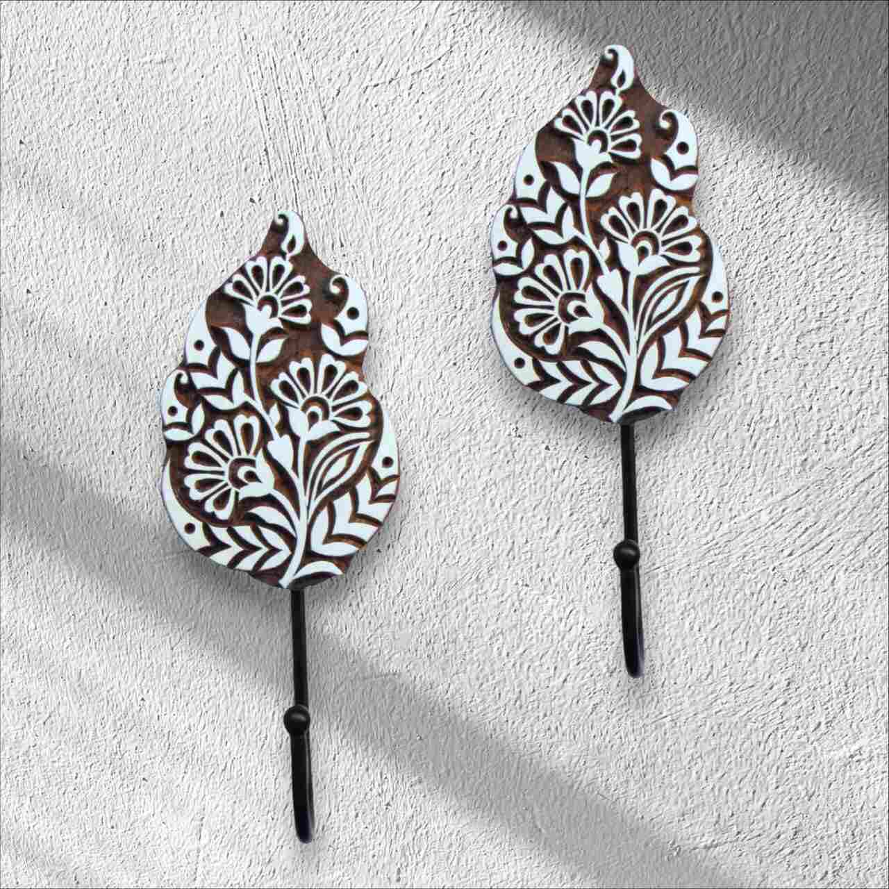 Our Wall hanger traditional floral feature, and handcrafted carvings, offering stylish and functional solutions to suit your specific needs