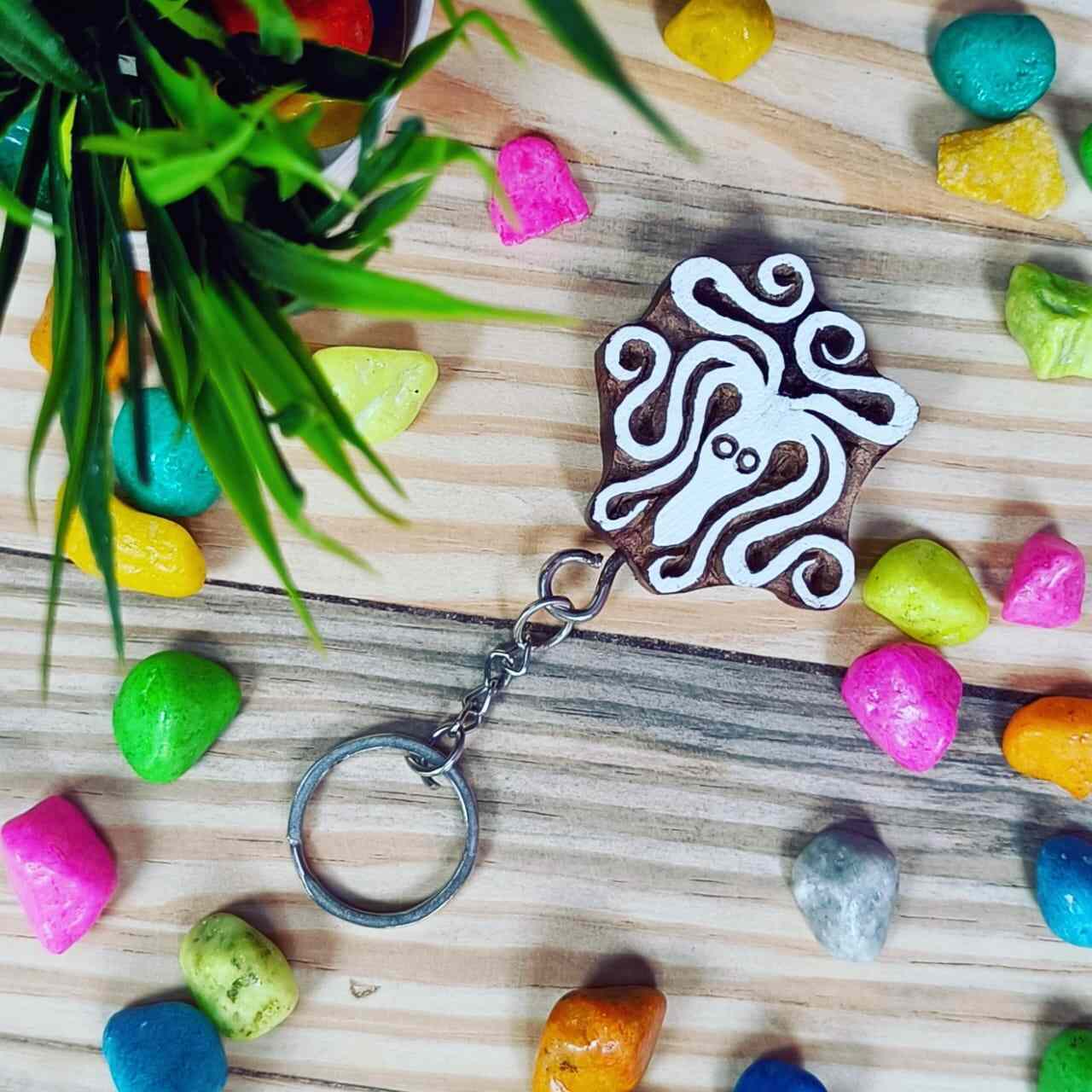 Keep your keys safe and stylish with our premium key chains. Explore Octopus Key chain designs, from elegant to bold, perfect for everyday use. Shop now!
