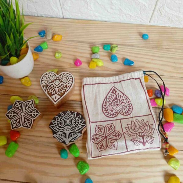 Wooden blocks animal set with bag with bag - Image 2