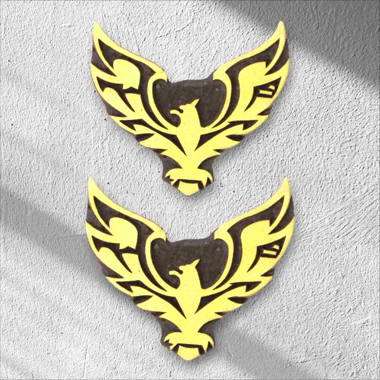 Transform your home with our stunning handicrafts wooden eagle wall decor , carefully crafted to add a touch of warmth and character to any room.