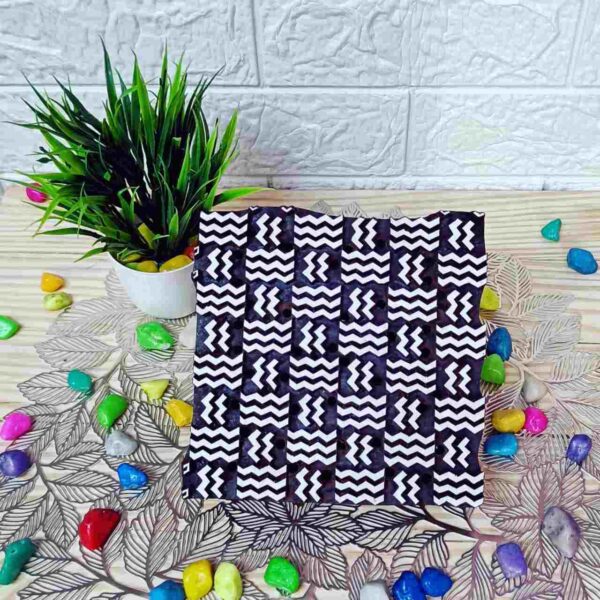 Zigzag carving printing block stamps for sari printing - Image 3