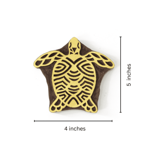 Elegant hand-carved wooden tortoise wall hanging decor (set of 2 pcs) - Image 3